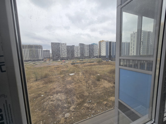 Продам двухкомнатную (2-комн.) квартиру, Графская ул, 6к4, Мурино п
