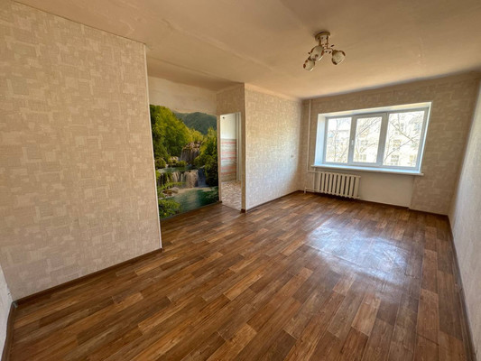 Продам однокомнатную (1-комн.) квартиру, Победы пр-кт, 40, Комсомольск-на-Амуре г