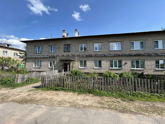 Продам трехкомнатную (3-комн.) квартиру, 54, Мельчевка п