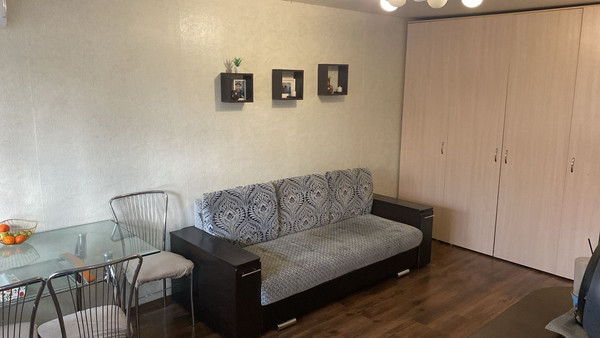 Продам трехкомнатную (3-комн.) квартиру, Бакалейная ул, 48а, Казань г