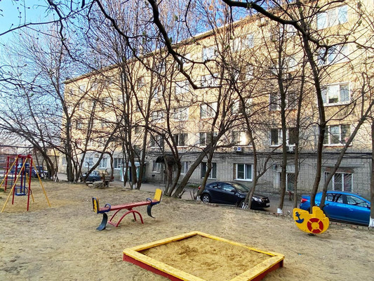 Продам комнату в 8-комн. квартире, Бекешская ул, 8, Пенза г