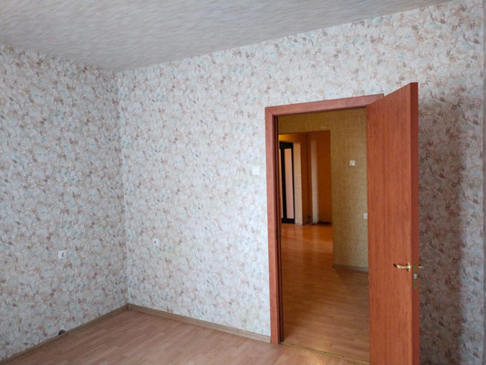 Продам трехкомнатную (3-комн.) квартиру, Преображенская ул, 13, Люберцы г