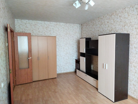 Продам трехкомнатную (3-комн.) квартиру, Преображенская ул, 13, Люберцы г