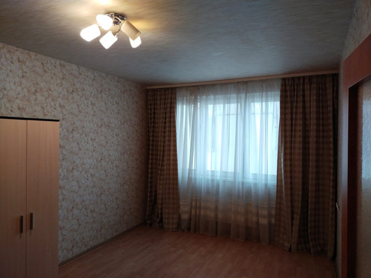 Продам трехкомнатную (3-комн.) квартиру, Преображенская ул, 13, Люберцы г