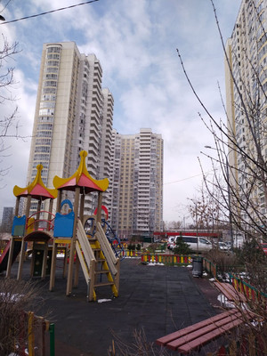 Продам трехкомнатную (3-комн.) квартиру, Преображенская ул, 13, Люберцы г
