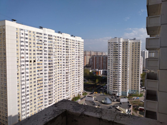 Продам трехкомнатную (3-комн.) квартиру, Преображенская ул, 13, Люберцы г