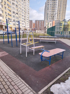 Продам трехкомнатную (3-комн.) квартиру, Преображенская ул, 13, Люберцы г