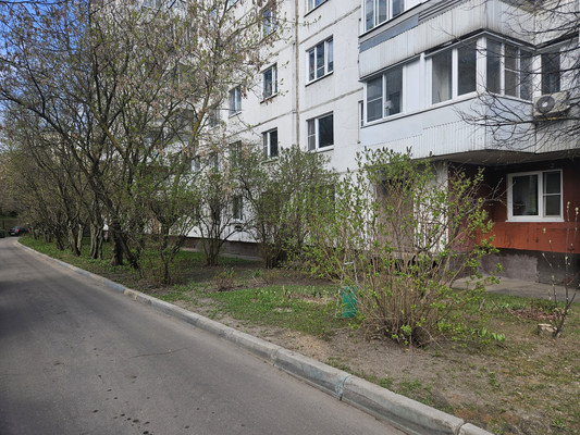 Продам трехкомнатную (3-комн.) квартиру, Крылатские Холмы ул, 30к4, Москва г