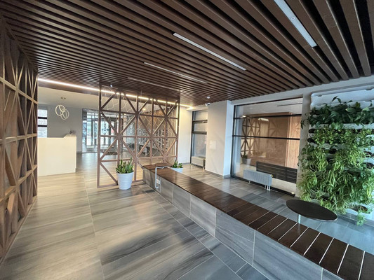 Продам трехкомнатную (3-комн.) квартиру, Строителей ул, 37а, Пермь г