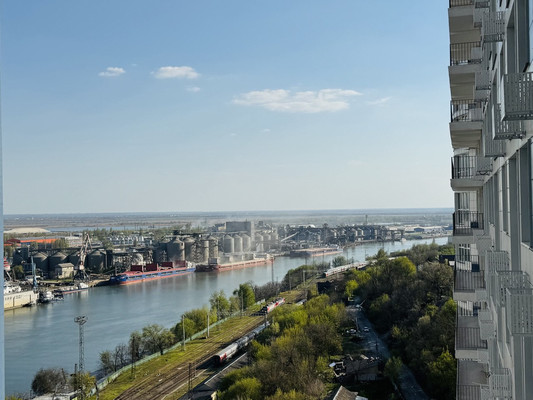 Продам однокомнатную (1-комн.) квартиру, Привокзальная ул, 3/1, Ростов-на-Дону г
