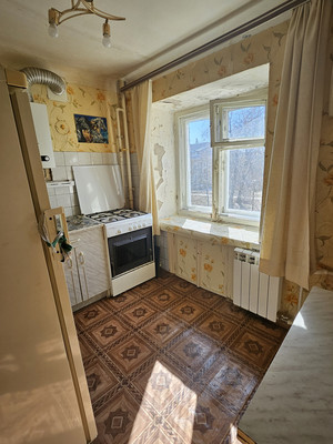 Продам двухкомнатную (2-комн.) квартиру, Гагарина ул, 115, Казань г