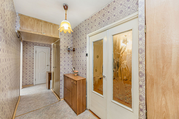 Продам двухкомнатную (2-комн.) квартиру, Курчатова ул, 3, Челябинск г