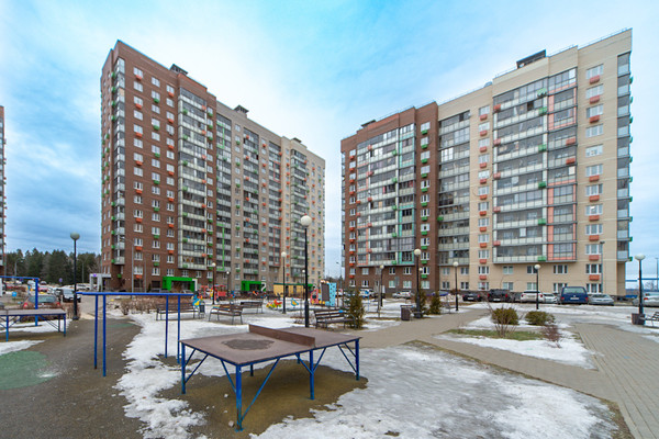 Продам двухкомнатную (2-комн.) квартиру, Тепличный (Подрезково мкр.) проезд, 6, Химки г