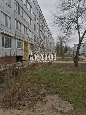 Продам двухкомнатную (2-комн.) квартиру, Ленина пр-кт, 59, Тосно г