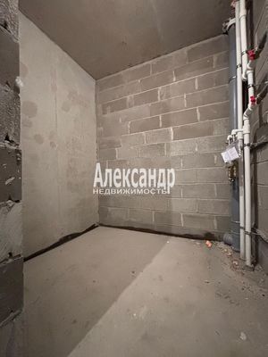 Продам однокомнатную (1-комн.) квартиру, Шувалова ул, 32, Мурино п