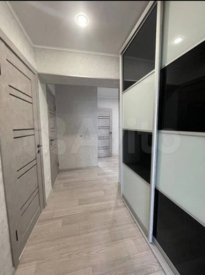Продам трехкомнатную (3-комн.) квартиру, 34-й мкр, 11/2, Октябрьский г
