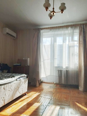 Продам двухкомнатную (2-комн.) квартиру, 1-я Баррикадная ул, 48, Ростов-на-Дону г