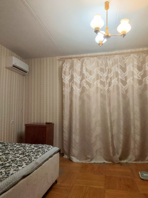 Продам двухкомнатную (2-комн.) квартиру, 1-я Баррикадная ул, 48, Ростов-на-Дону г