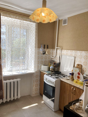 Продам двухкомнатную (2-комн.) квартиру, 1-я Баррикадная ул, 48, Ростов-на-Дону г