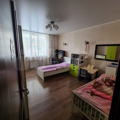 Продам двухкомнатную (2-комн.) квартиру, Сибгата Хакима ул, 391, Казань г