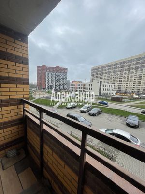 Продам однокомнатную (1-комн.) квартиру, Шоссе в Лаврики ул, 59к2, Мурино п