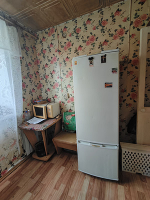 Продам двухкомнатную (2-комн.) квартиру, Свердлова ул, 9, Нижний Тагил г