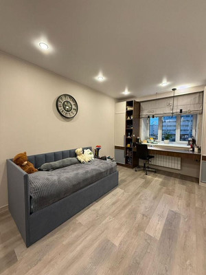 Продам трехкомнатную (3-комн.) квартиру, Академика Лаврентьева ул, 11, Казань г