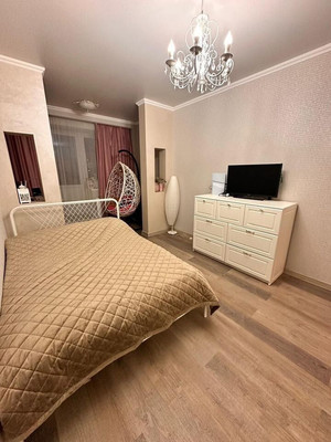 Продам трехкомнатную (3-комн.) квартиру, Академика Лаврентьева ул, 11, Казань г