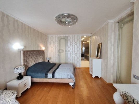 Продам трехкомнатную (3-комн.) квартиру, Чапаевский пер, 3, Москва г