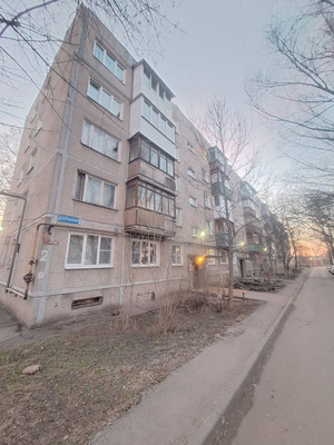 Продам двухкомнатную (2-комн.) квартиру, Островского ул, 2, Нижний Новгород г