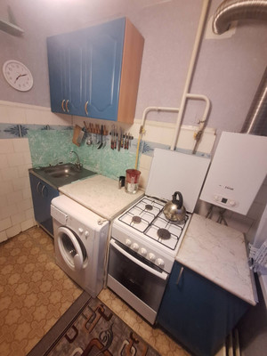 Продам двухкомнатную (2-комн.) квартиру, Островского ул, 2, Нижний Новгород г