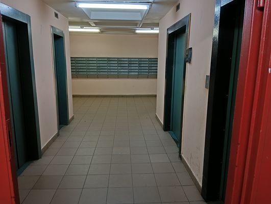 Продам трехкомнатную (3-комн.) квартиру, Полбина ул, 9к2, Москва г