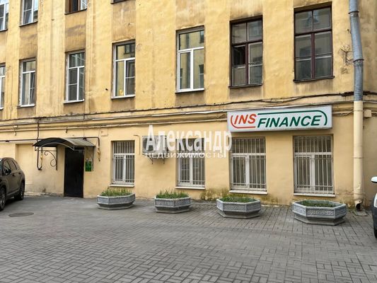 Продам коммерческое помещение 65,4 м2, Итальянская ул, 37/18, Санкт-Петербург г