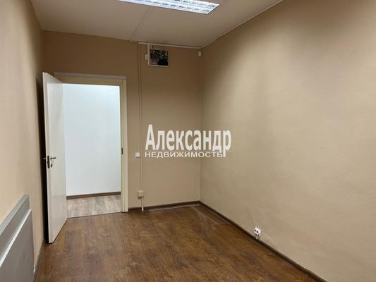 Продам коммерческое помещение 65,4 м2, Итальянская ул, 37/18, Санкт-Петербург г