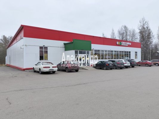 Продам коммерческое помещение 856 м2, Леншоссе ул, 9, Саперное п