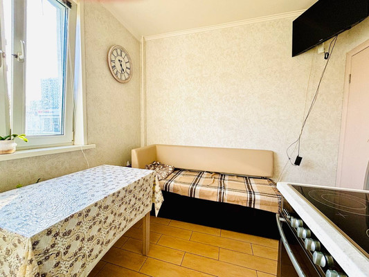 Продам однокомнатную (1-комн.) квартиру, Гурьевский проезд, 29к1, Москва г