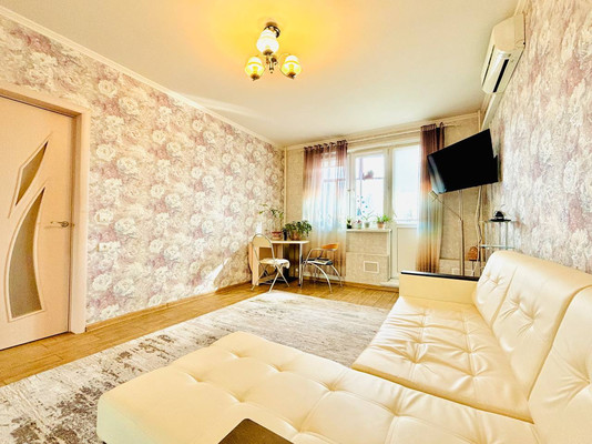 Продам однокомнатную (1-комн.) квартиру, Гурьевский проезд, 29к1, Москва г
