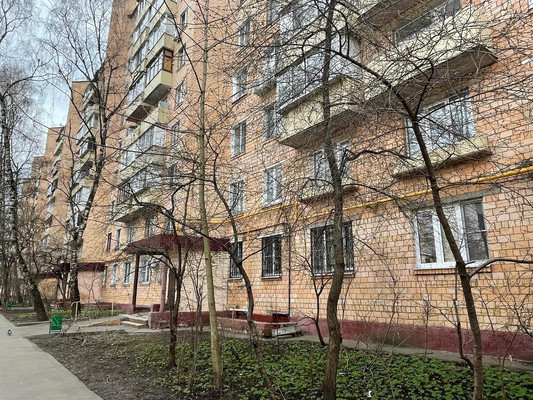 Продам двухкомнатную (2-комн.) квартиру, 16-я Парковая ул, 23, Москва г