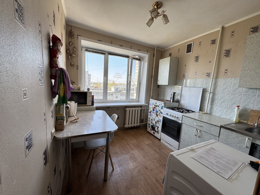 Продам однокомнатную (1-комн.) квартиру, Кромская ул, 43, Брянск г