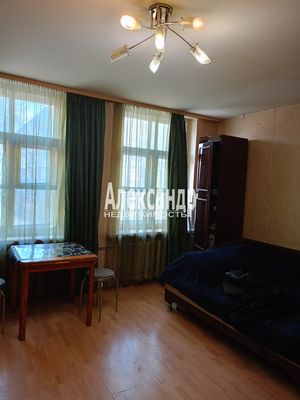 Продам комнату в 3-комн. квартире, Ларина ул, 6, Сертолово г