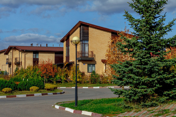 Продам коттедж в поселке Марсель, Алёшинская Долина ул, 2А , Вороновское п, 34 км от города
