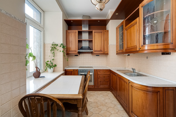 Продам двухкомнатную (2-комн.) квартиру, Кудринская пл, 1, Москва г