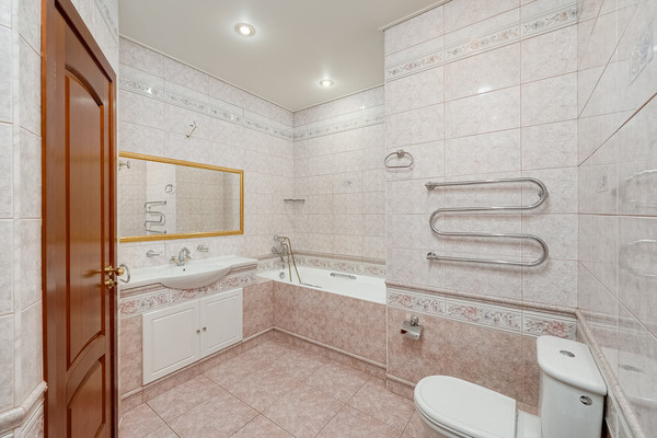 Продам двухкомнатную (2-комн.) квартиру, Кудринская пл, 1, Москва г