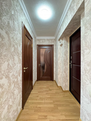 Продам двухкомнатную (2-комн.) квартиру, Горького ул, 56, Нальчик г