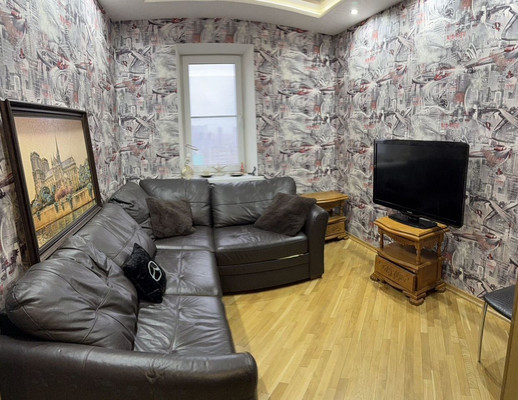 Продам многокомнатную квартиру, Мечникова ул, 81/3, Ростов-на-Дону г
