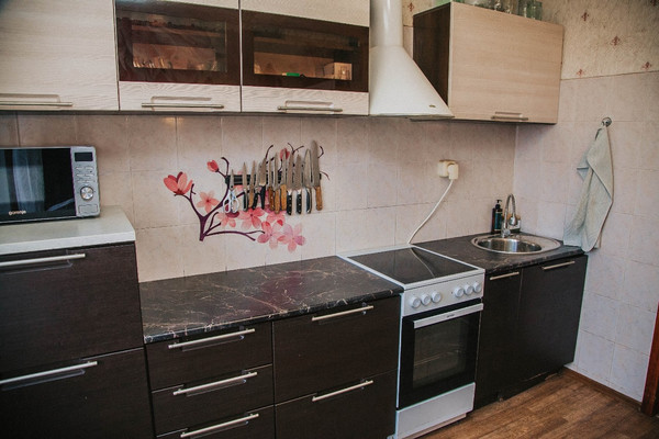Продам двухкомнатную (2-комн.) квартиру, Морская ул, 66, Волгодонск г