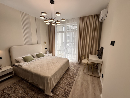 Продам трехкомнатную (3-комн.) квартиру, Чистопольская ул, 88, Казань г