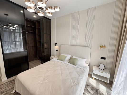 Продам трехкомнатную (3-комн.) квартиру, Чистопольская ул, 88, Казань г