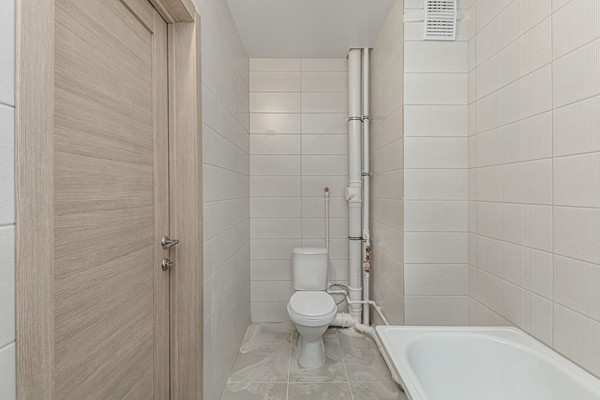 Продам двухкомнатную (2-комн.) , Краснопольский пр-кт, 24, Челябинск г