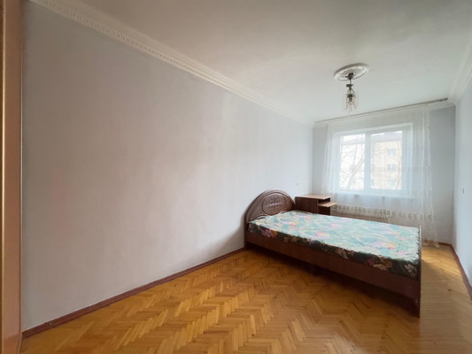 Продам двухкомнатную (2-комн.) квартиру, Ингушская ул, 9кА, Нальчик г